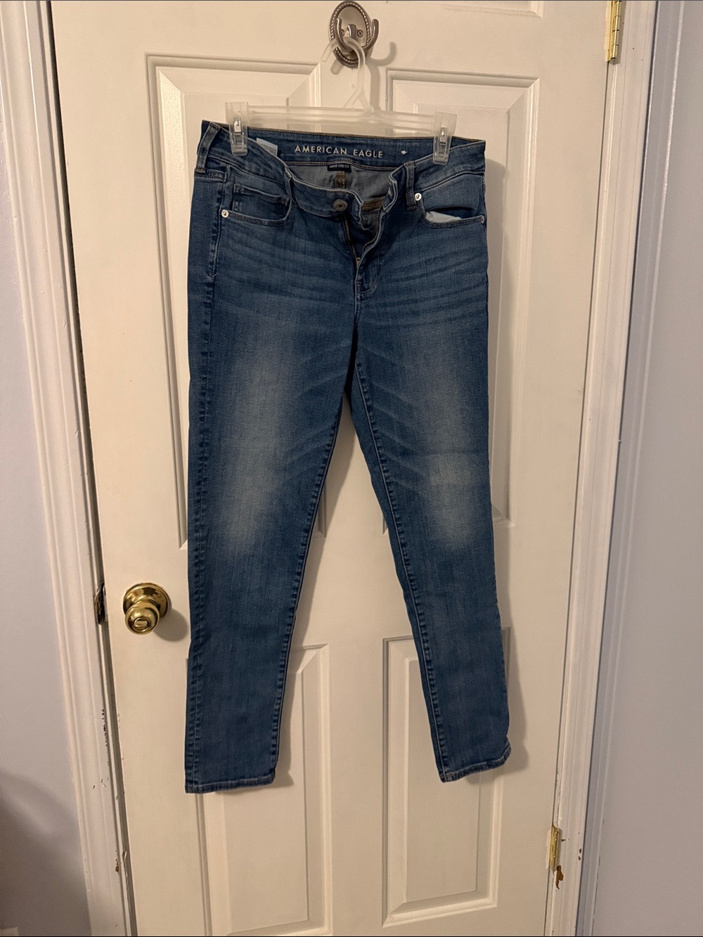 American Eagle Outfitters Medium Wash Skinny Jeans